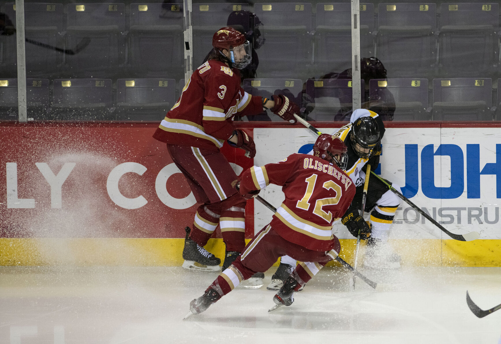 022621-s-cchockey 05.jpg